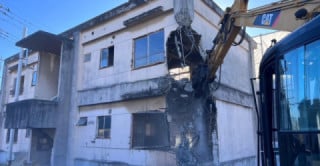 コンクリート造3階建解体工事